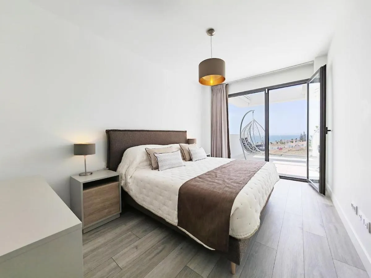 Stunning 3 Bed Penthouse In Manilva - Pure South Apartment