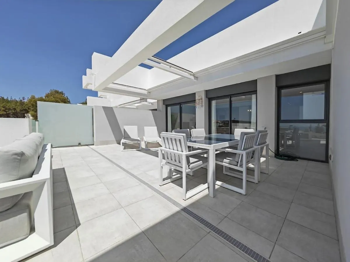 Stunning 3 Bed Penthouse In Manilva - Pure South Apartment